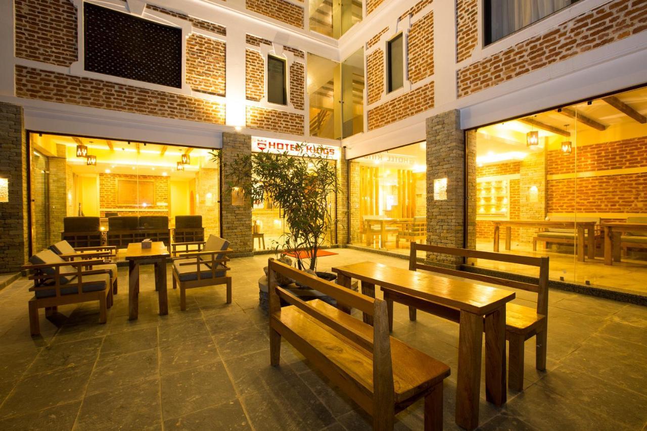 Hotel Kings Pokhara Exterior photo